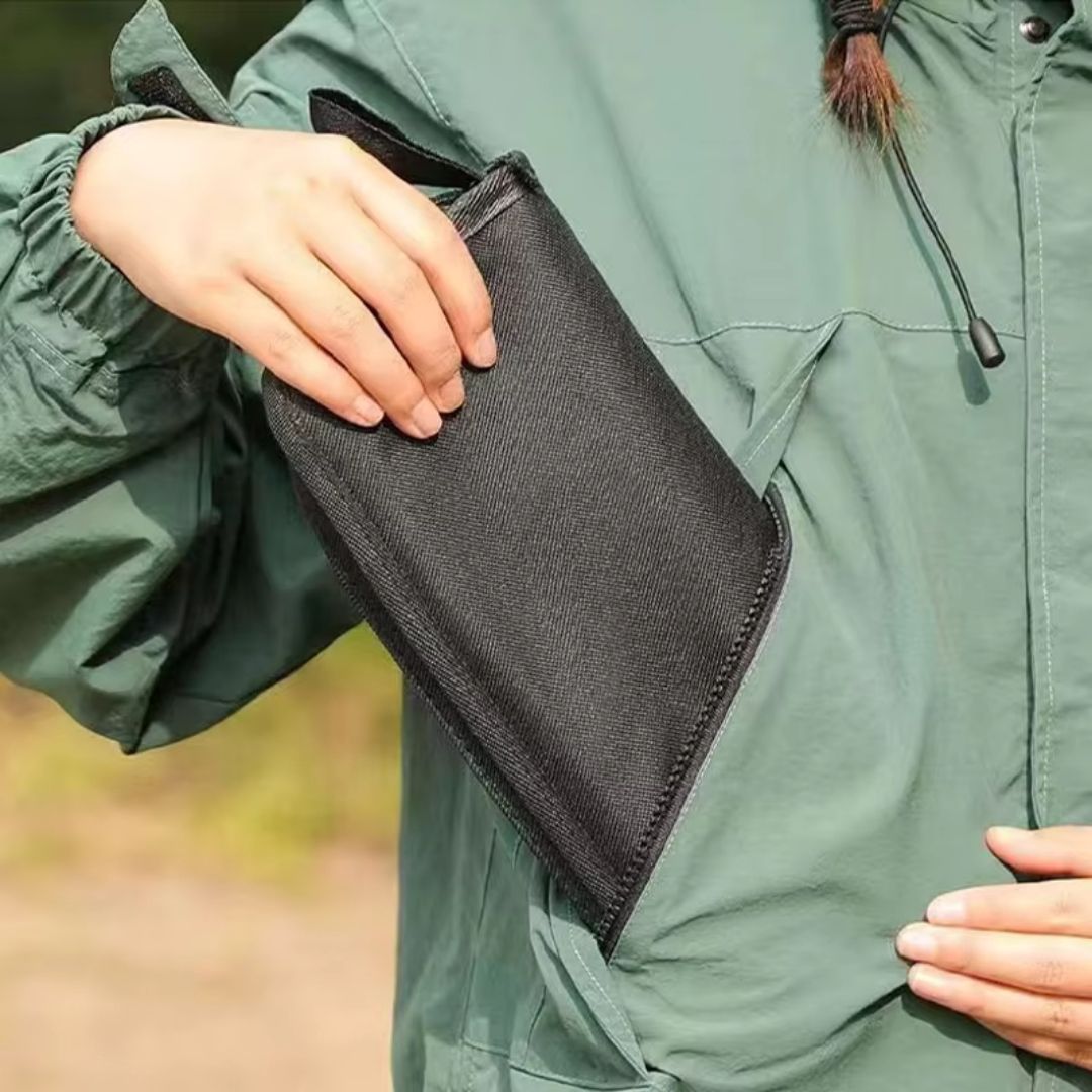 SitzBuddy - Tragbarer klappbarer Outdoor-Hocker